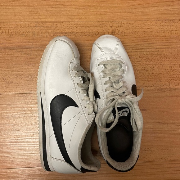 Nike Shoes - Nike Cortez Shoes